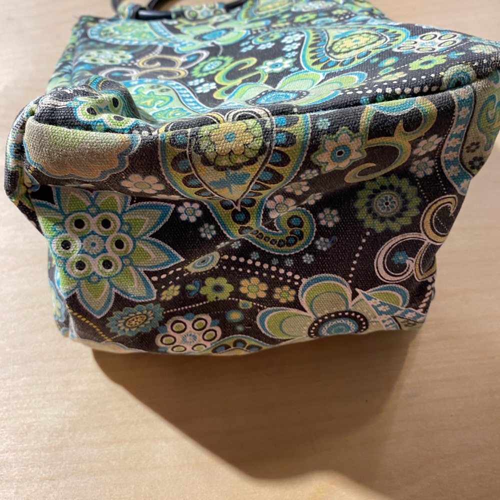Fit Fresh Paisley Patterned Lunch Bag with Black Handles (LM) - Picture 11 of 12
